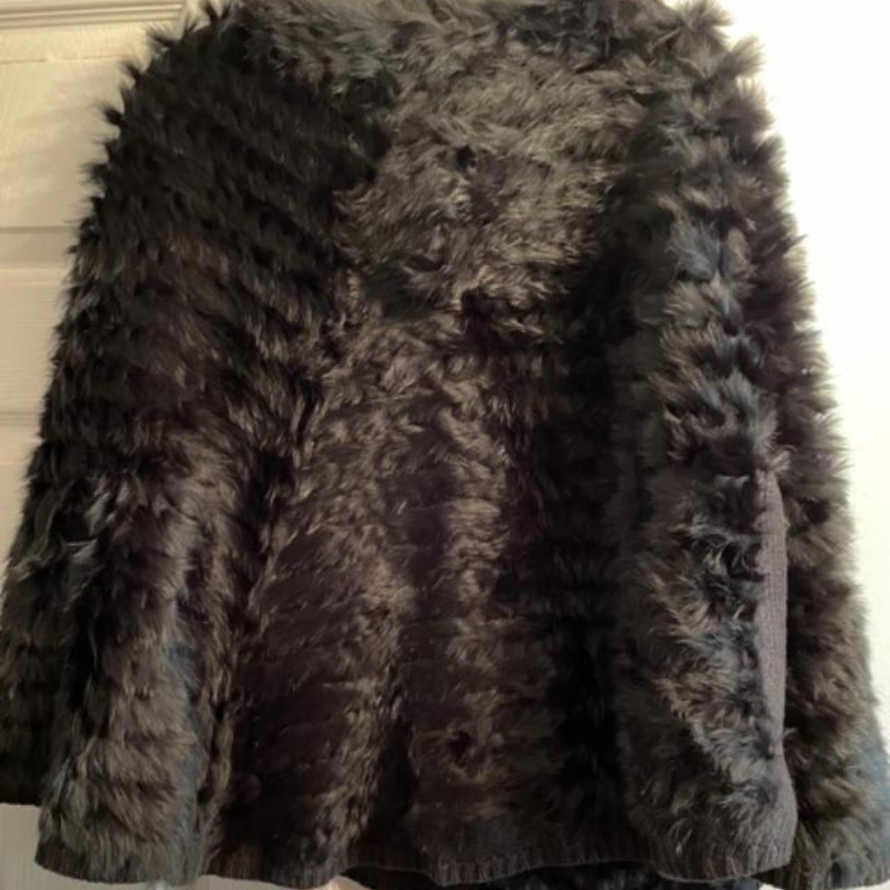 Fur Poncho real rabbit nwt